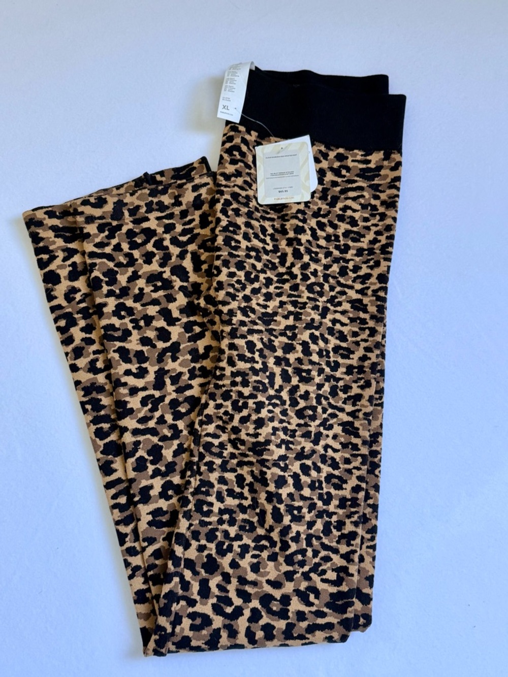 Fabletics Cloud Seamless High-Waisted Pant Cheetah Print NWT Size XL